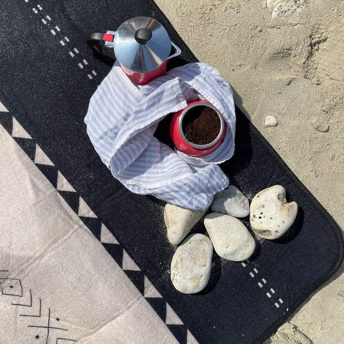 Sadu Fleece Rug & Cushion (Bundle Set)