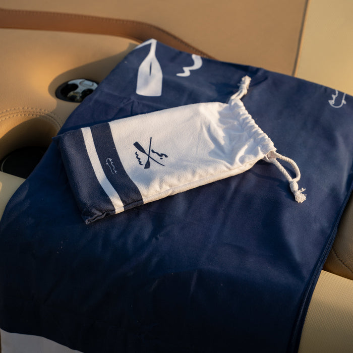 Dual-Sided Beach Towel Navy blue with pouch
